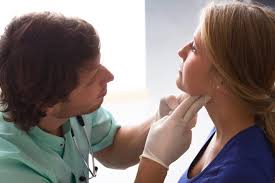 Having too much thyroid hormone (a condition called hyperthyroidism) can cause a rapid or irregular heartbeat, trouble sleeping, nervousness, hunger, weight loss, and a feeling of being too warm. Thyroid Disease And Breast Cancer Is There A Link Harvard Health