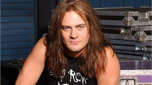 Rocker johnny solinger, best known as the front man for skid row for more than 15 years, has died. Ey A Ak41rdkm
