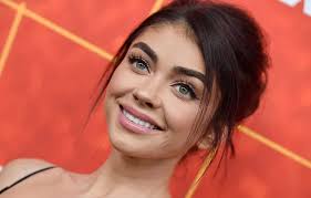 Sarah Hyland admits to contemplating suicide
