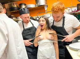 Violet Gems Isnt a Dish Washer But She Is a Cock Sucker - Fleshbot