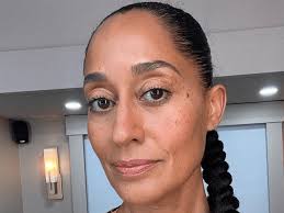 Hair: Latest Hairstyles, Trends, Haircut Ideas