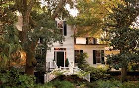 Ketchum, id bloomist, nyc, ny december thieves: Old Village Interior Designer Muffie Faith S Historic Manse Charleston Sc Charleston Magazine