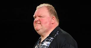 Lisa Ashton continues history-making run at the World Seniors Darts  Championships, set to face Colin McGarry in the semi-finals