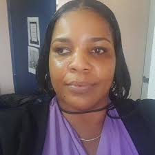 Floroom 300pcs Silk Rose Petals Cream Flower Petals for Wedding Flower Girl  Basket Aisle Scatter Dinner Table Centerpieces Party Confetti Bridal Shower  Romantic Night Decoration : Amazon.co.uk: Home & Kitchen