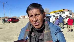 ENTREGA DE LEÑA A JUBILADOS, Clemente...