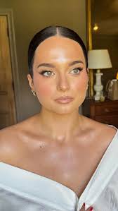 This bridal glow? ✨ UNREALLL ✨, I was going through my camera roll and came  across this gem & it definitely deserves a permanent place