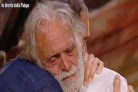 Ma le parole dello stilista. Riccardo Fogli La Reazione Della Moglie Dopo Il Videomessaggio Di Corona