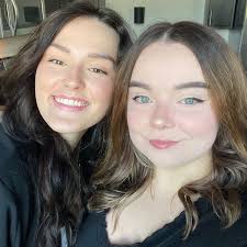 Taylor Deaton and Andrew Hucks's Wedding Website