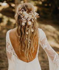 Wedding hair down styles we've selected just for you. 12 New Ways To Wear Your Hair Down For The Wedding Dazzling Natural Hairstyles For The Modern Bride Praise Wedding