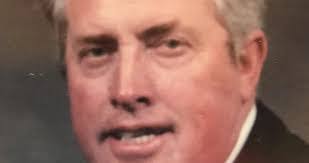 Kenneth Renner's Instagram, Twitter & Facebook