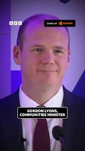 Sinn Féin Economy Minister Caoimhe Archibald should have given funding to  boxing event