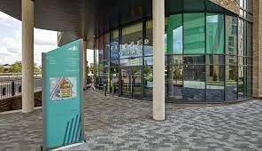 Jump to navigation jump to search. Clippers Quay M50 Reviews Homeviews