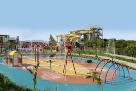 Is there a shuttle from aska lara to the beach? Aska Lara Resort Spa Antalya Lara