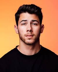 10 Potret Nick Jonas yang Bakal Bikin Makin Ngefans!