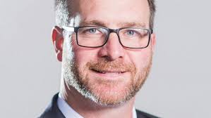 Ravenna attorney's license suspended for relationship with client