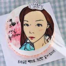 캐리커쳐케이크 1호사이즈 ##마산케이크주문살랑 #프롬살랑 #마산케이크주문 #창원케이크주문#마산주문케이크 #창원주문케이크#마산레터링케이크  #합성동케이크 #양덕동케이크 #마산역케이크#합성동#마산역#마산원데이클래스#창원원데이클래스#케이크원데이클래스#창원 ...