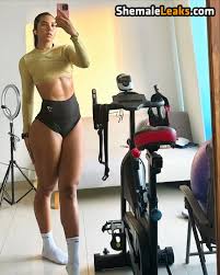 Azucena Cantillo - Extreme Content