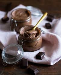 Sortie De Passionnement Vegan Toutes Les Cles Pour Vegetaliser Son Quotidien En Douceur Mousse Au Chocolat Alimentation Fondue Au Chocolat