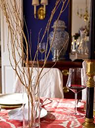 See more ideas about branch centerpieces, centerpieces, tree branch centerpieces. Holiday Centerpieces For Every Skill Level Hgtv S Decorating Design Blog Hgtv