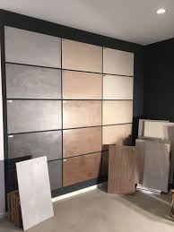 Mach Es Einfach Fugenlos Diybathroomtiny Einfach Fugenlos Mach In 2020 Badewanne Umbauen Badezimmer Diy Badezimmer Renovierungen