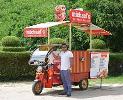 In recent years, a new food truck trend has sped its way into malaysia, bringing our gastronomic adventures to a whole new level. Many Food Truck Owners Now Run Cloud Kitchens Deccan Herald