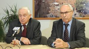 Podróż w czasie trwa w najlepsze, 🚀 ⌚ a wszystko związane z ciężką pracą producentów, aktorów i całej ekipy global studio na planie 🎬 filmu „gierek🇵🇱. Janusz Zemke I Adam Gierek W Toruniu Polskie Radio Pik