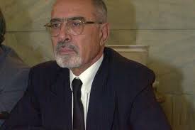 Ο φύλακας άγγελος μυστικά κατευθύνει επίσης και τα βήματά του σε καθετί καλό και τον απομακρύνει όσο του είναι επιτρεπτό, από το κακό και την αμαρτία. S0qs24z0fzsx0m