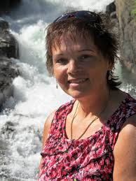 Eleven Golden Grads join Commencement