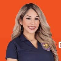 Gisela Garza's Instagram, Twitter & Facebook
