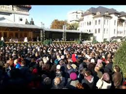 Este interzis în această zi să calci, să coşi, să faci mâncare sau alte treburi în gospodărie dacă vrei să eviți. Programul SÄƒrbÄƒtorilor Iasului MarÈ›i Se Scot Moastele Sfintei Parascheva Joi Pelerinajul Calea SfinÅ£ilor 7est Ro Stiri Iasi Stiri Locale Nationale Si Internationale