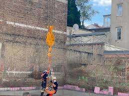 Maybe you would like to learn more about one of these? Feuerwehreinsatz Wien 1100