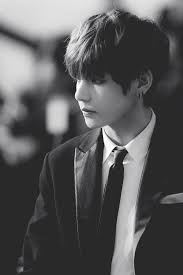 469 Images About Bts V Kim Taehyung On We Heart It See More About Bts V And Bangtan Boys I am 𝙣𝙤𝙩 bts nor do i claim to be! 469 images about bts v kim taehyung