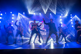 July 23, 2020 former heartthrob and '90s actor wowie de guzman is showcasing his daughter's skills on instagram as they take on several tiktok dance challenges online. In Photos Universal Motion Dancers Manoeuvres Streetboys Lead 90s Dance Concert