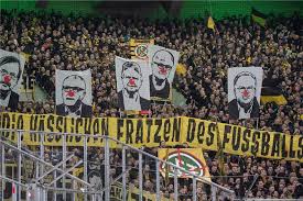 Watch borussia mönchengladbach vs 1. Bvb Ultras Spotten In Monchengladbach Die Hasslichen Fratzen Des Fussballs
