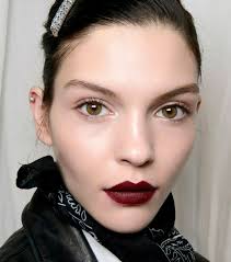 Vous doutez pour choisir rouge a levre bordeau mat et hésitez entre trois ou quatre modèles ? Rouge A Levres Mat Rouge Nude Rose Les Plus Belles Couleurs A Porter