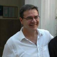 Con grande dolore e incredulità, apprendo della prematura scomparsa di  Francesco Mundo, ex consigliere comunale, una persona che ha dedicato tanto  alla nostra città con passione e dedizione. Ho conosciuto Franco in