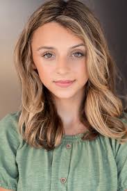 Josie Todd's Instagram, Twitter & Facebook