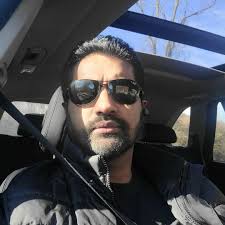 Is Little Stony Point Parking area accessible early morning for Bull Hill  Loop hike in Cold Spring?