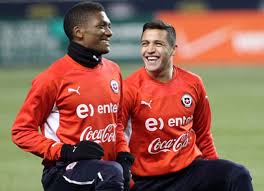 Born 19 december 1988), also known mononymously as alexis, is a chilean professional footballer who plays as a forward for serie a club inter milan and the chile national team. Alexis Sanchez Saludo A Junior Fernandes Por Su Cumpleanos Recordando A Cobreloa El Diario De Antofagasta