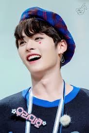 Once trained, lee landed small roles in several television dramas. Minho Stray Kids Straykids Leeknow Minho Skz Lee Know Stray Kids Lee Know Minho