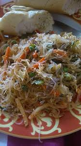 Blitzschnelle Chinapfanne Mit Glasnudeln Von Kischa 666 Chefkoch Rezept Glasnudeln Rezept Glasnudeln Senfsauce Rezept