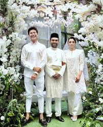 Required fields are marked *. Pereka Fesyen Rizman Ruzaini Sah Jadi Suami Kepada Nurida Suraya Sensasi Selebriti