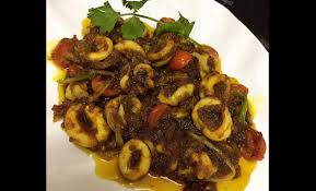500 gram sotong (dipotong kecil) 3 sudu besar cili kisar 2 ulas bwg putih (ditumbuk) 1/2 labu bawang merah. Resepi Pilihan Sotong Cili Udang Kering Paling Lazat Iluminasi