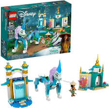 Amazon Com Lego Disney Raya And Sisu Dragon 43184 A Unique Toy And Building Kit Best For Kids Who Like Stories With Dragons And Adventuring With Strong Disney Characters New 2021 216 Pieces