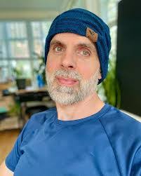 Aaron Moose's Instagram, Twitter & Facebook