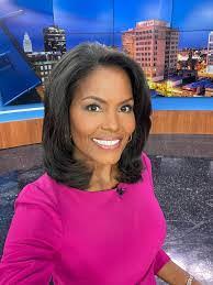 Lea Powell's Instagram, Twitter & Facebook