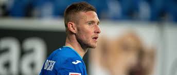 Sparťanský odchovanec pavel kadeřábek začínal jako krajní záložník postupně se však přeorientoval na pravého obránce. Kaderabek We Can Play With Freedom Tsg Hoffenheim