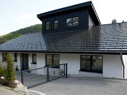 Das leben und arbeiten in unserem haus beruht auf den grundsätzen des christlichen menschenbildes. Ferienhaus Silberstern Am See Winterberg Familie Maik Und Christina Stober