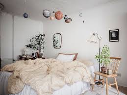 Camera da letto coco : Fresh And Cozy Home With A Vintage Touch Coco Lapine Design Camera Eclettica Camera Da Letto Fai Da Te Interni Camera Da Letto