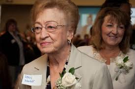 Congressman honors female leaders of 8th District